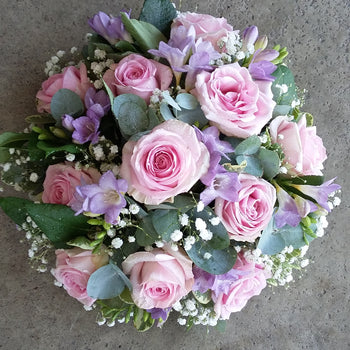 Posie Funeral Tribute (With Roses)