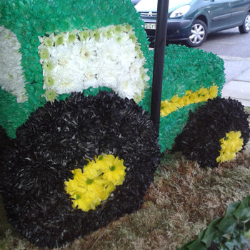 Bespoke Tractor Tribute