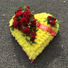 Closed based heart tribute