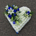 Closed based heart tribute